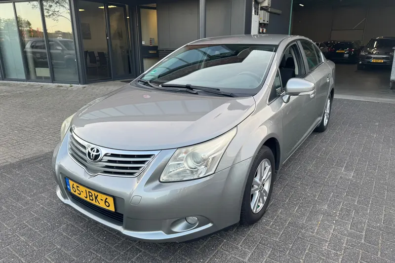 Toyota Avensis (2009)