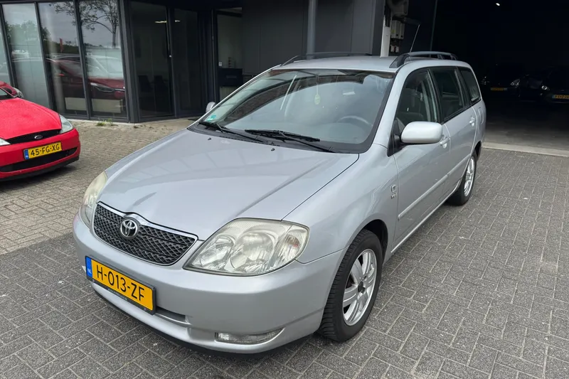 Toyota Corolla (2004)