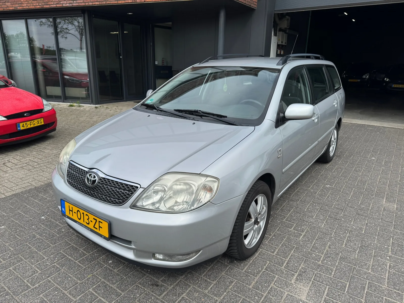 Toyota Corolla (2004) — foto 1