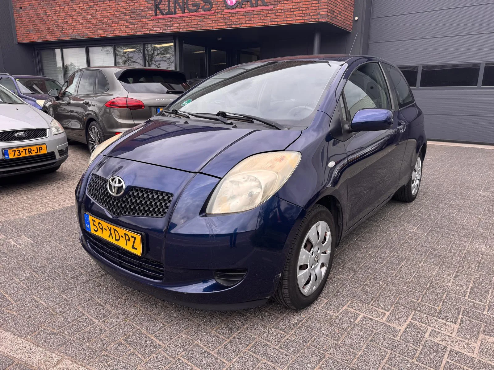 Toyota Yaris (2007) — foto 1