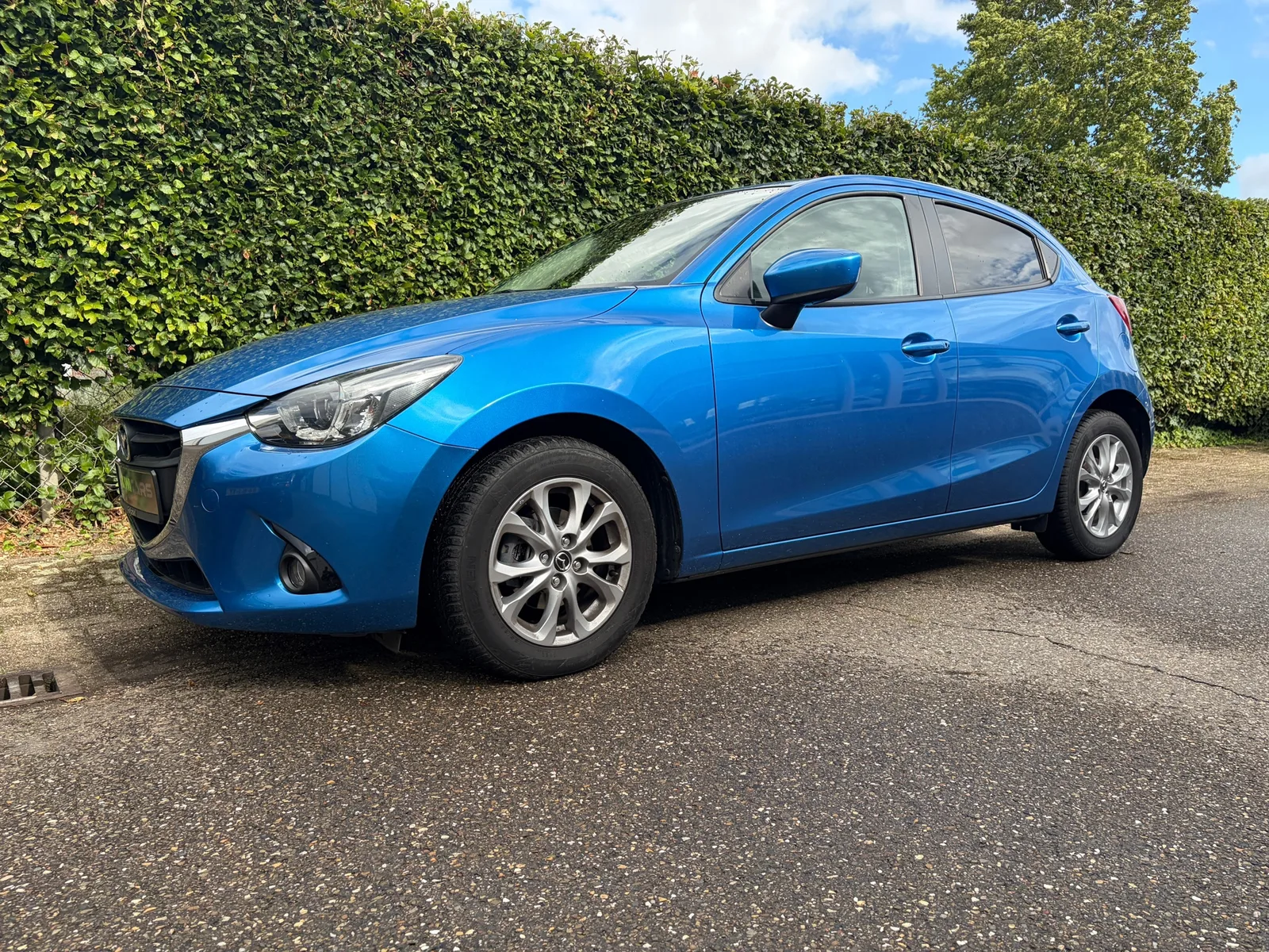 Mazda 2 (2015) — foto 1