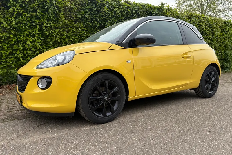 Opel Adam (2016)