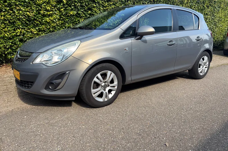 Opel Corsa (2011)