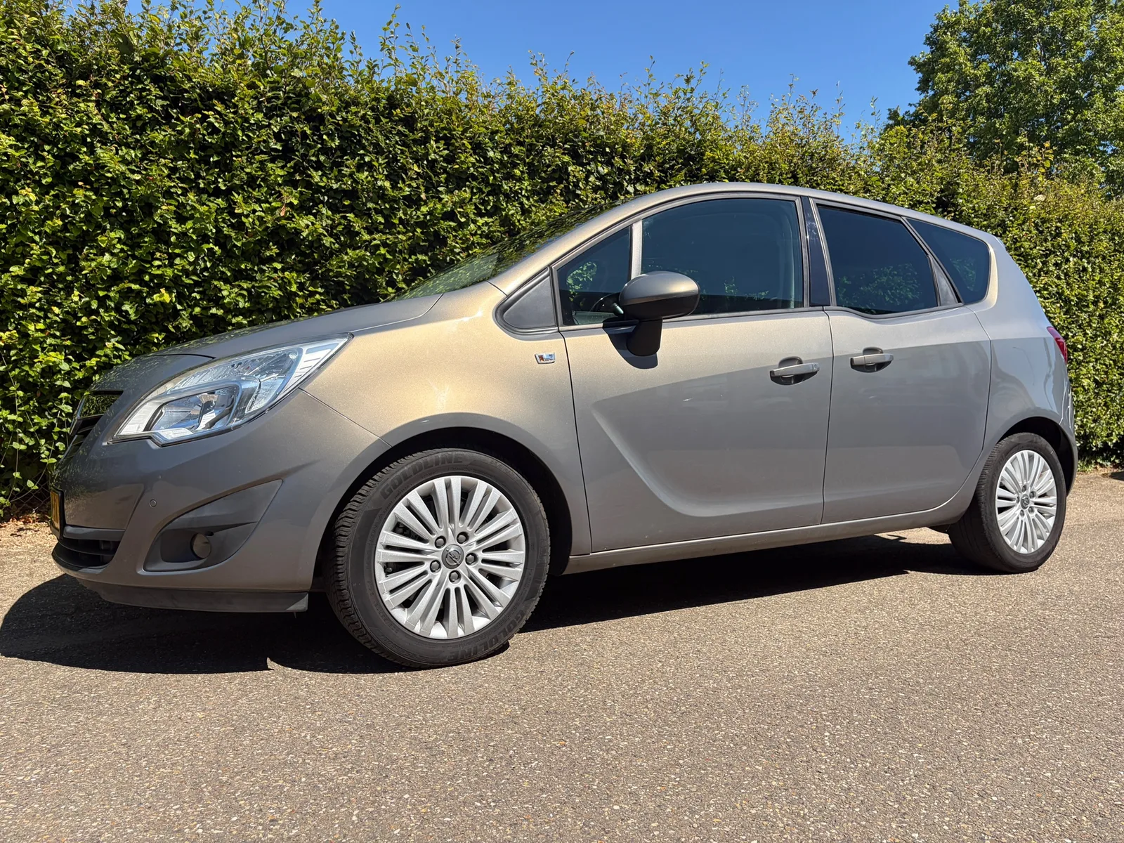 Opel Meriva (2013) — foto 1