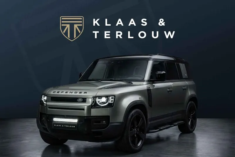 Land Rover Defender (2023)