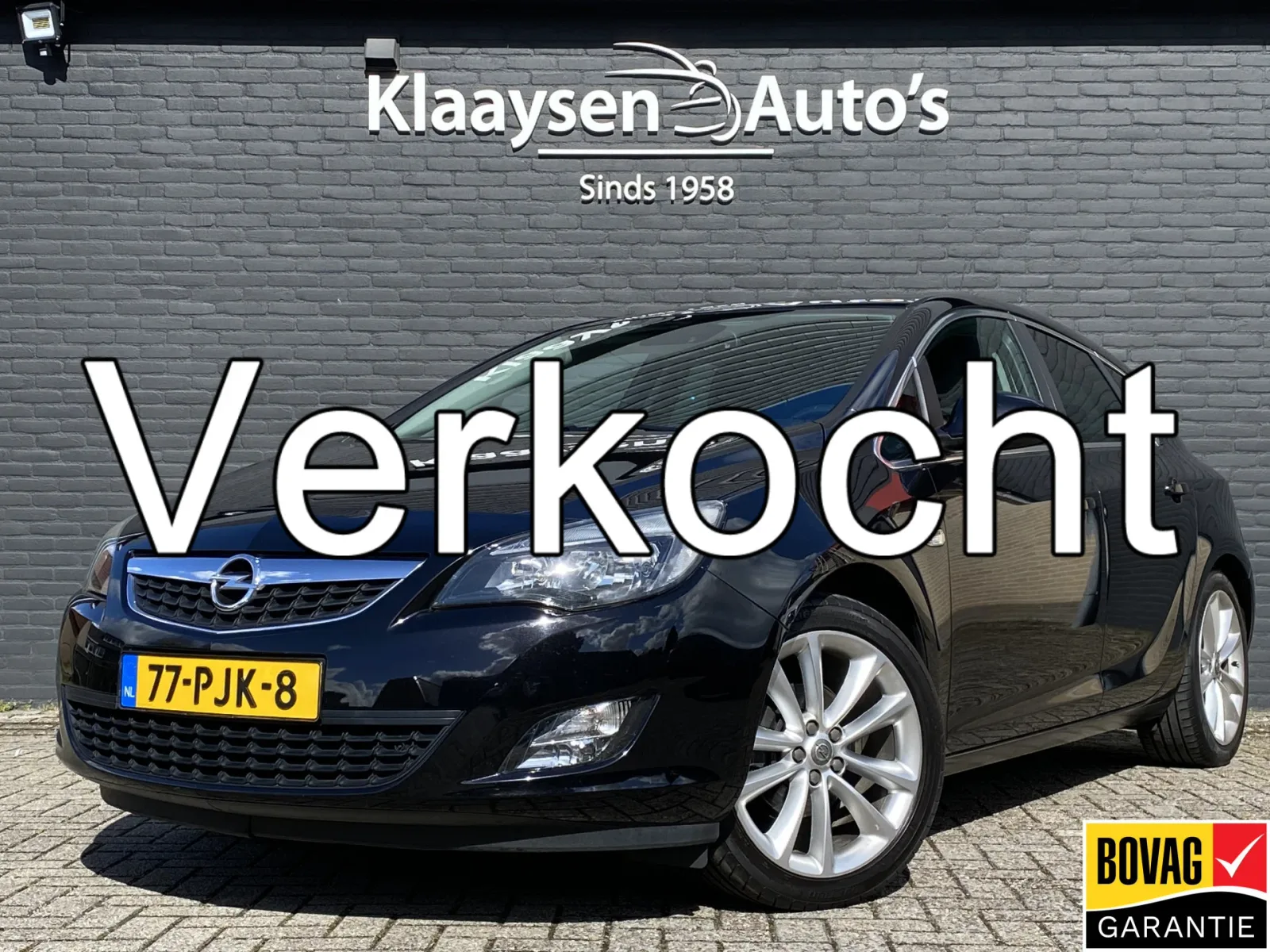 Opel Astra (2011) — foto 1