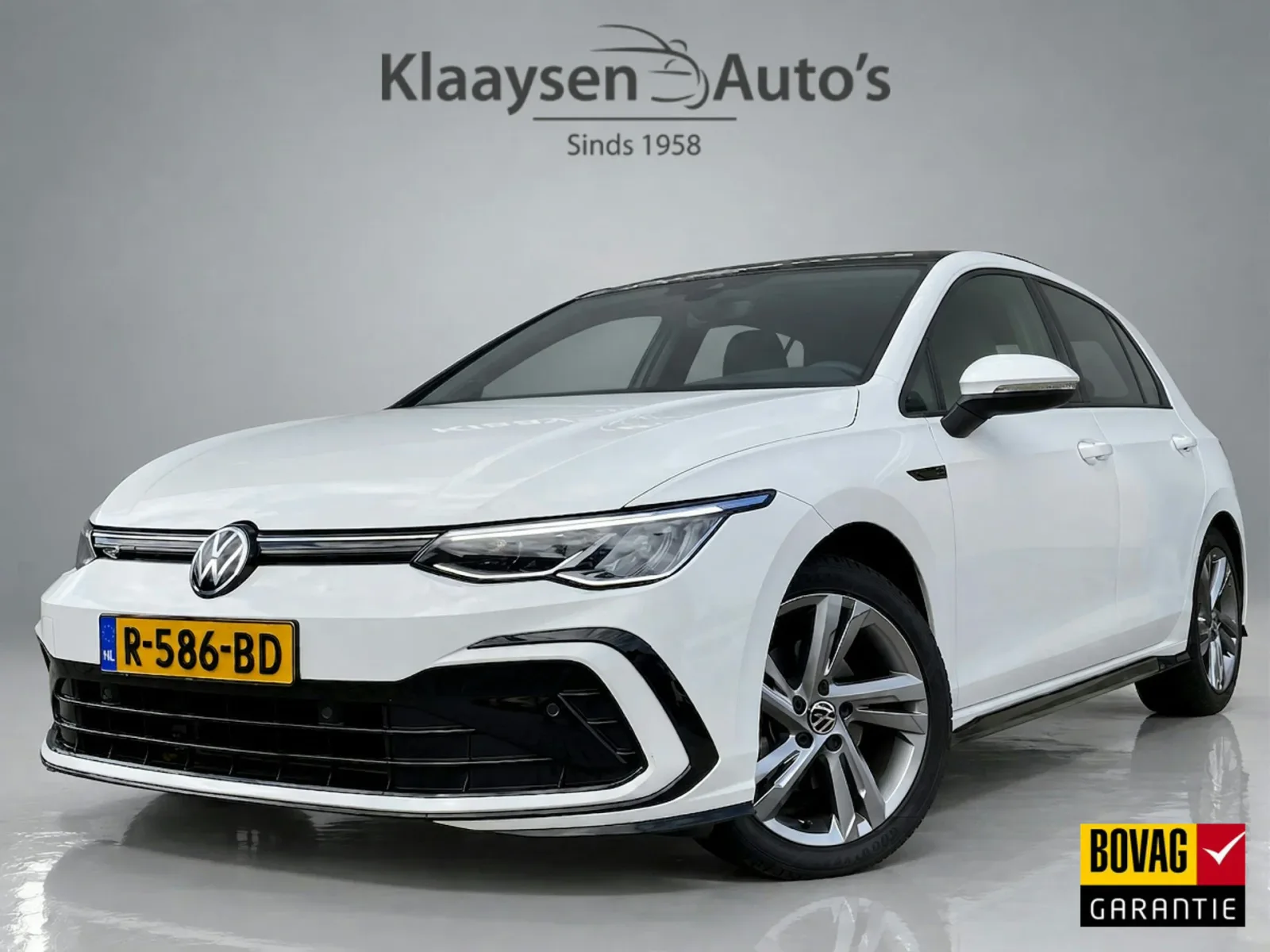 Volkswagen Golf (2022) — foto 1