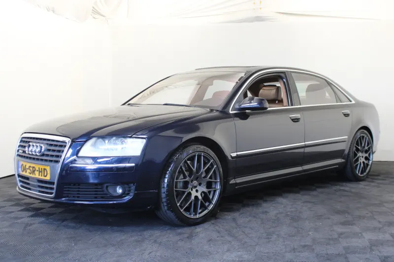 Audi A8 (2006)