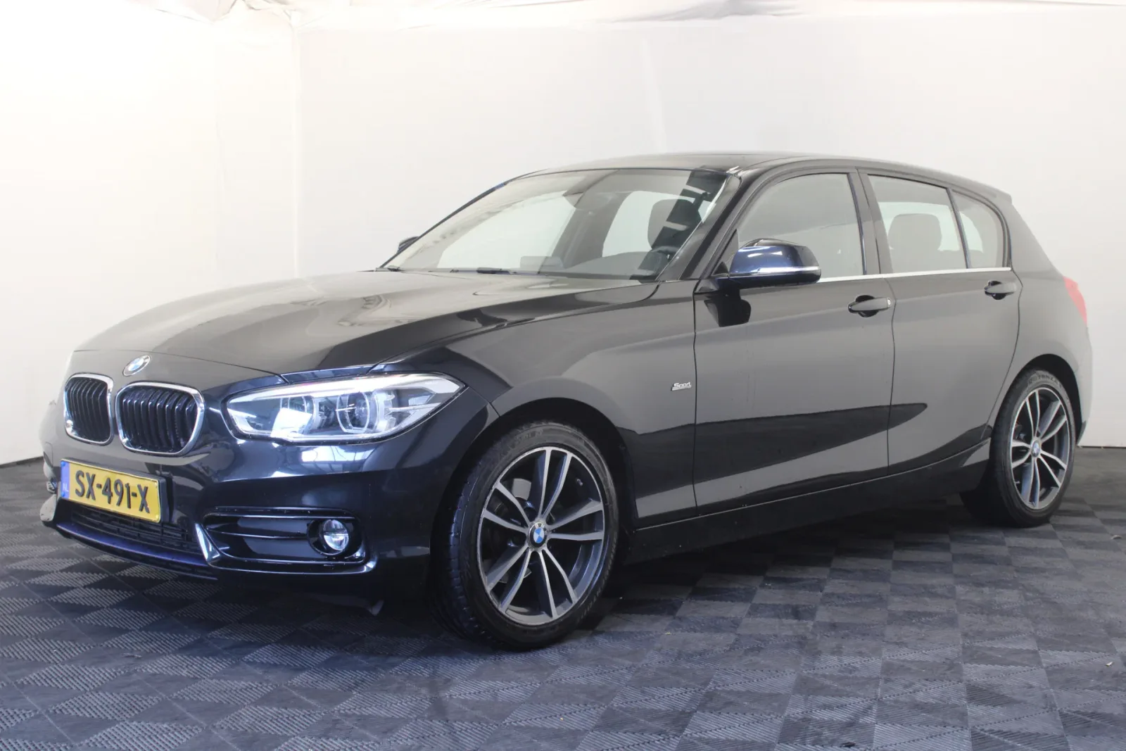 BMW 1-Serie (2018) — foto 1