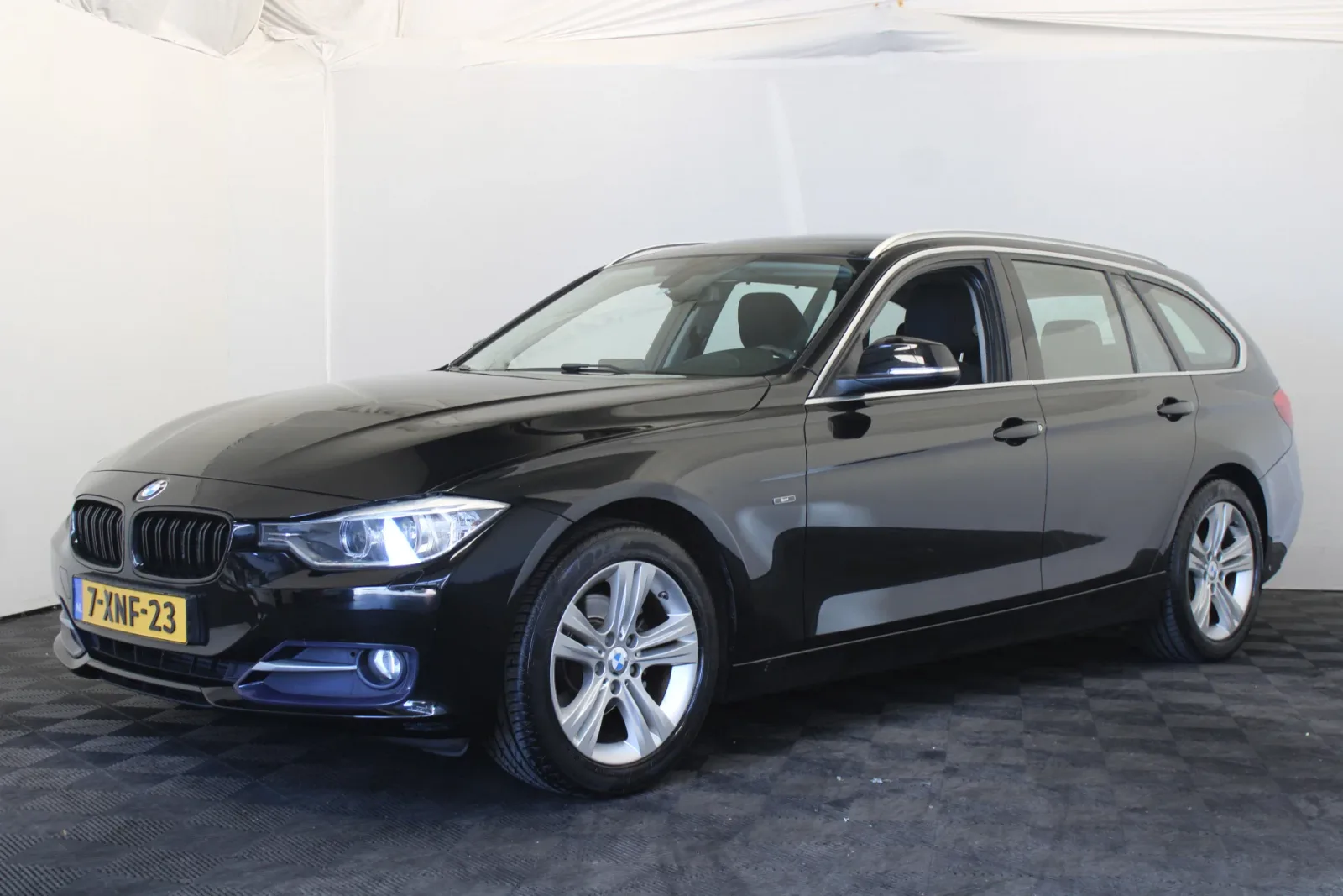 BMW 3-Serie (2013) — foto 1