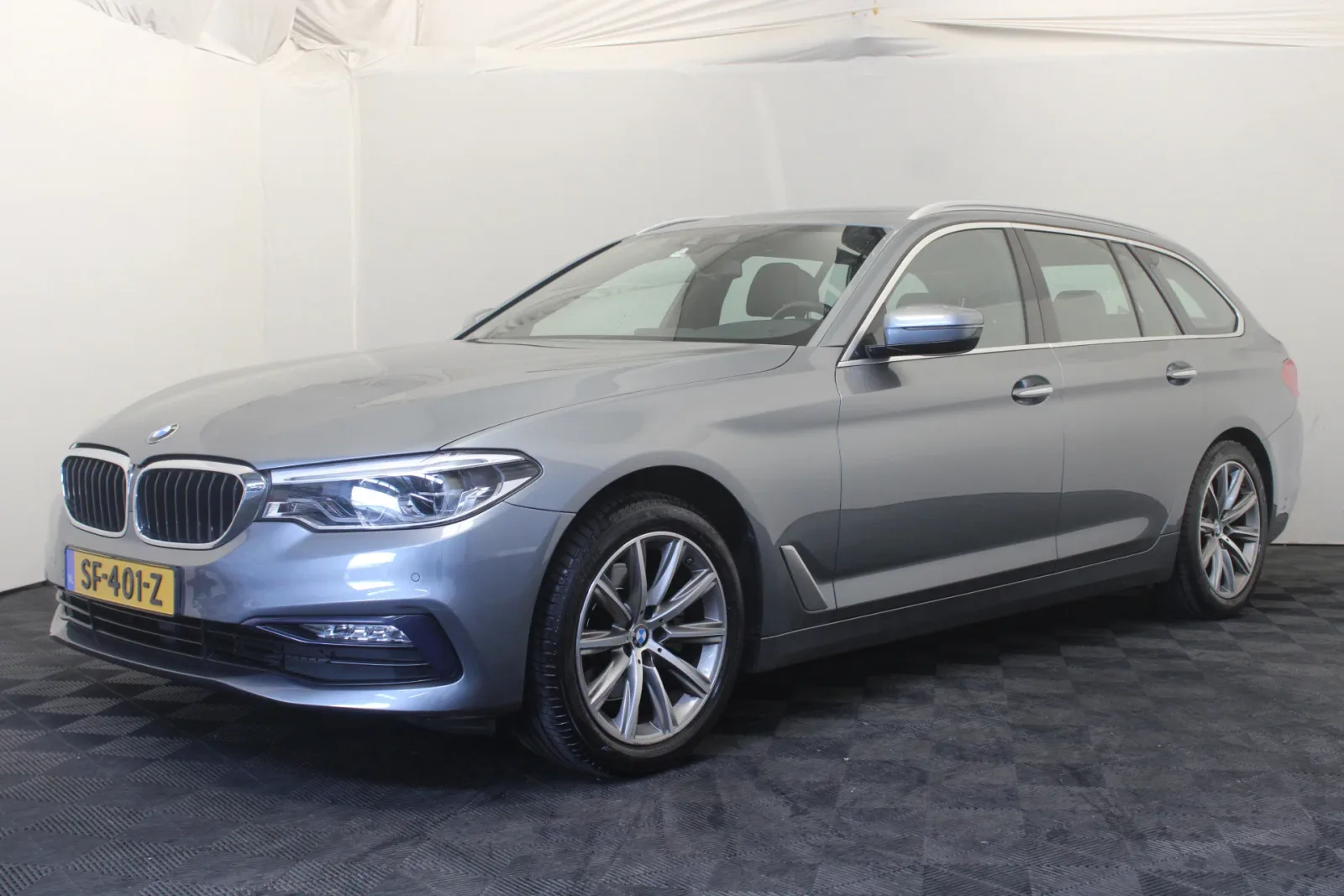 BMW 5-Serie (2018) — foto 1