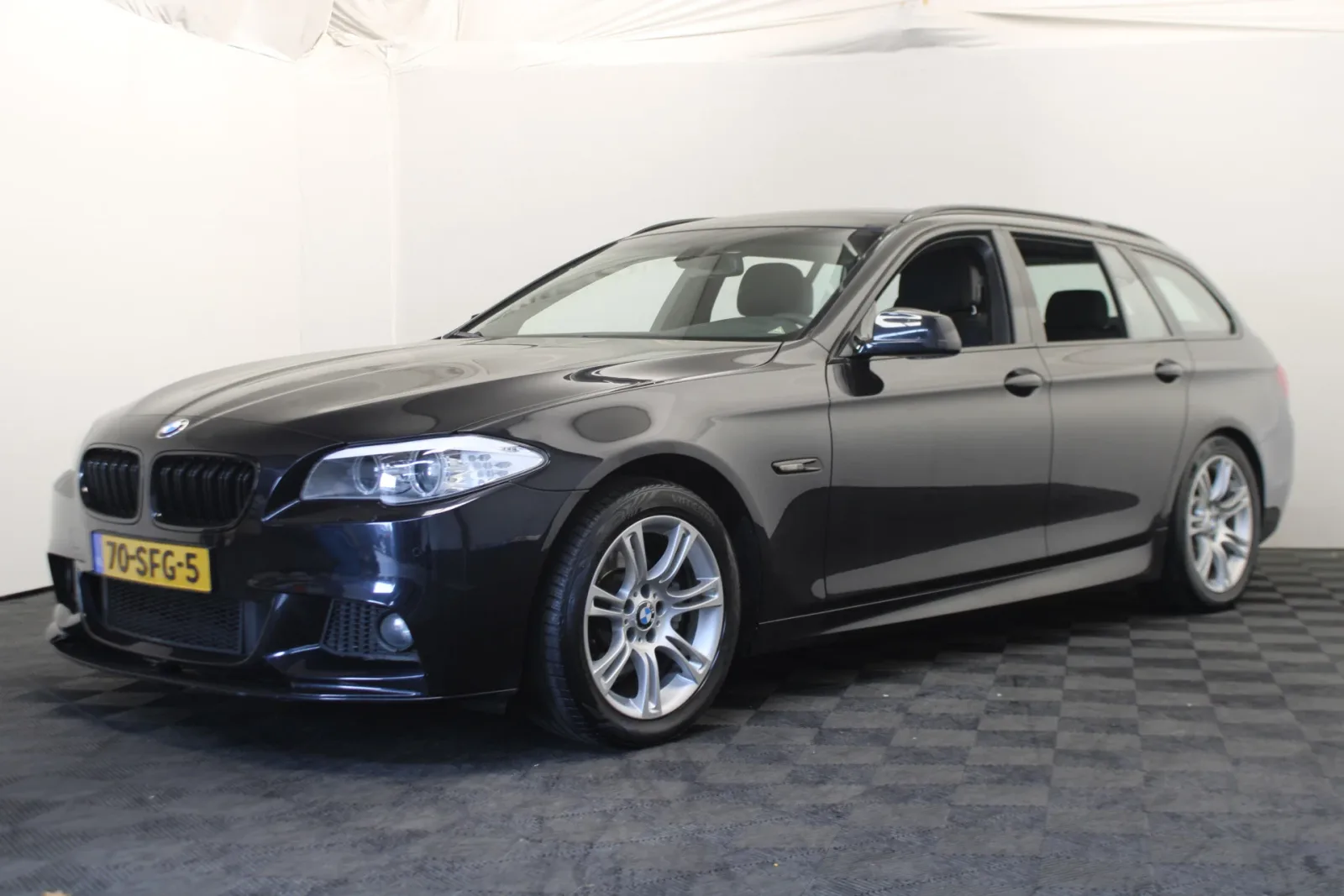 BMW 5-Serie (2010) — foto 1