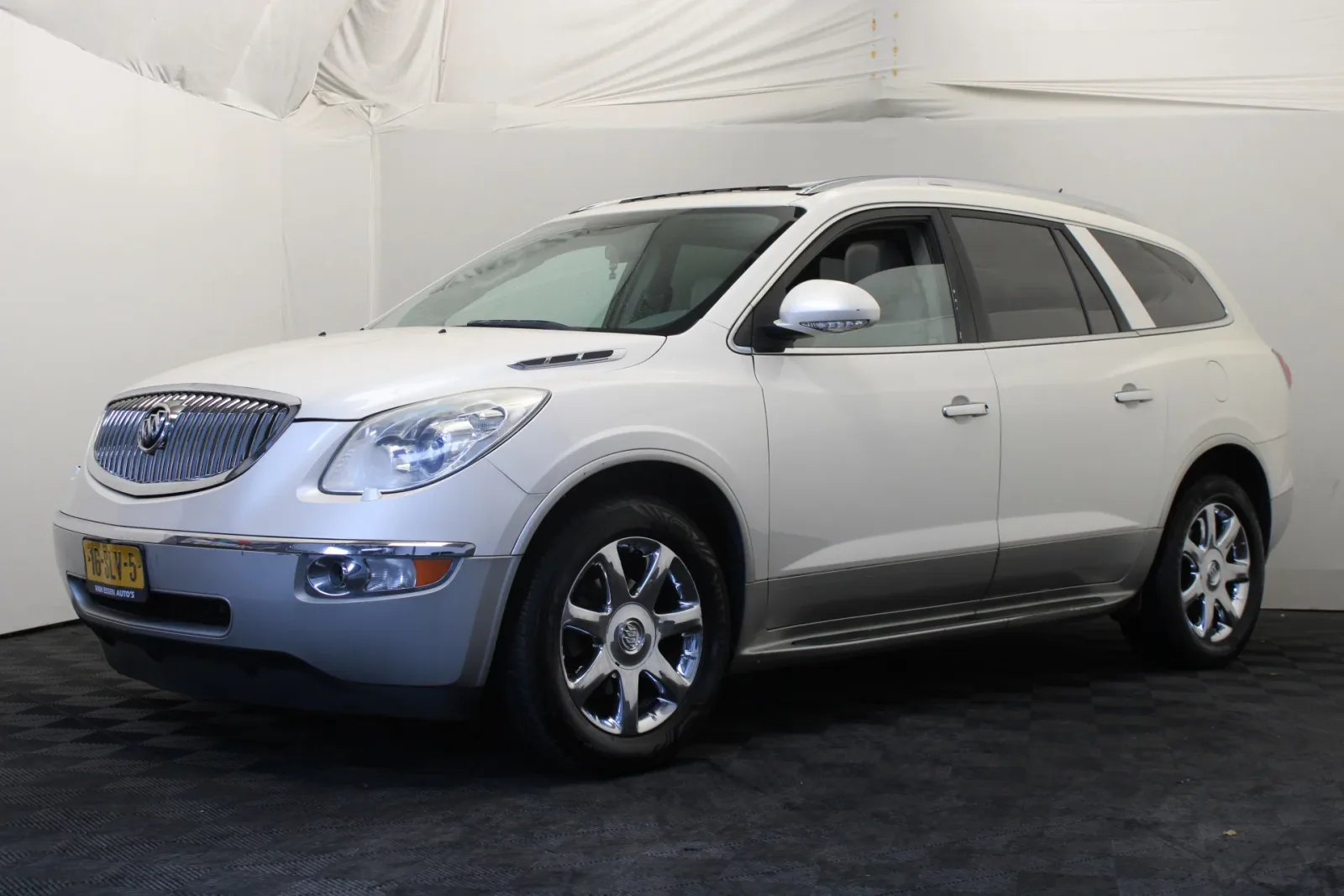 Buick Enclave (2026) — foto 1