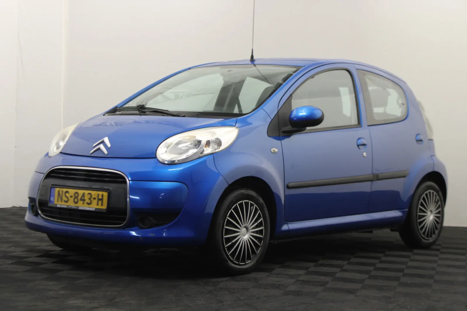 Citroën C1 (2008) — foto 1