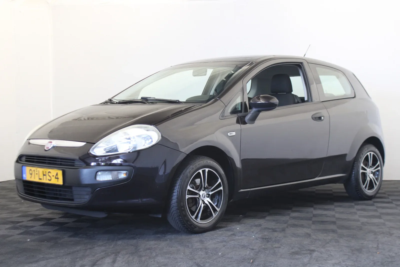 Fiat Punto (2009) — foto 1
