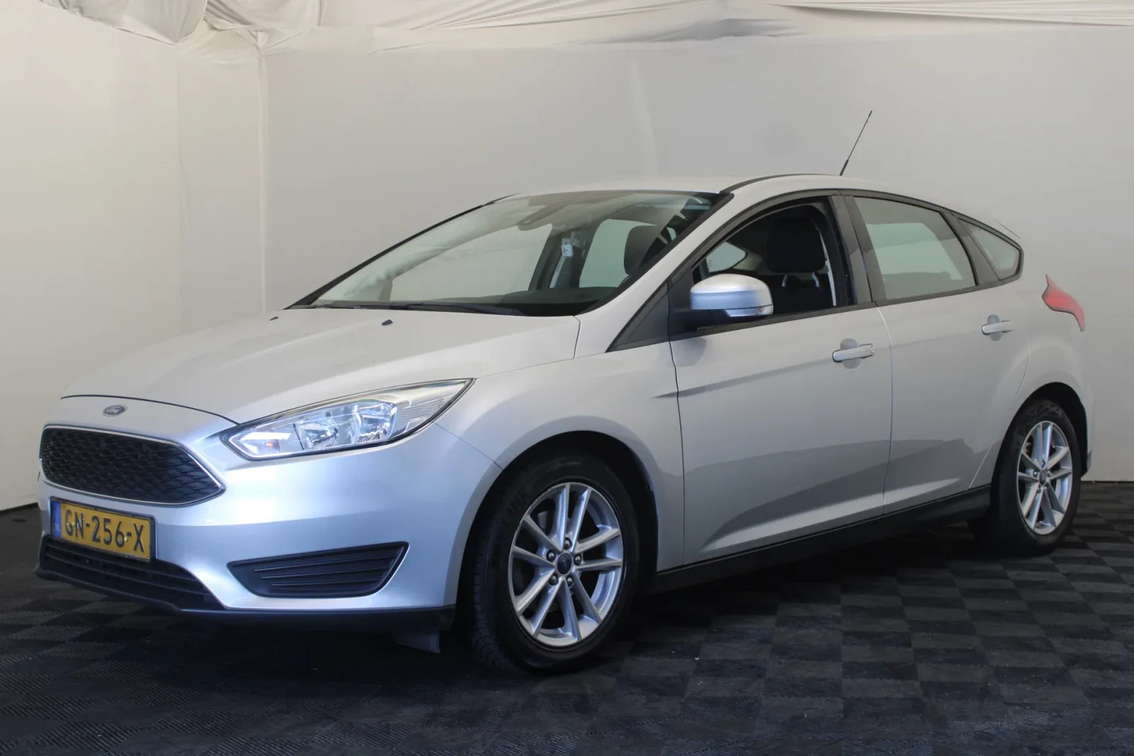 Ford Focus (2015) — foto 1