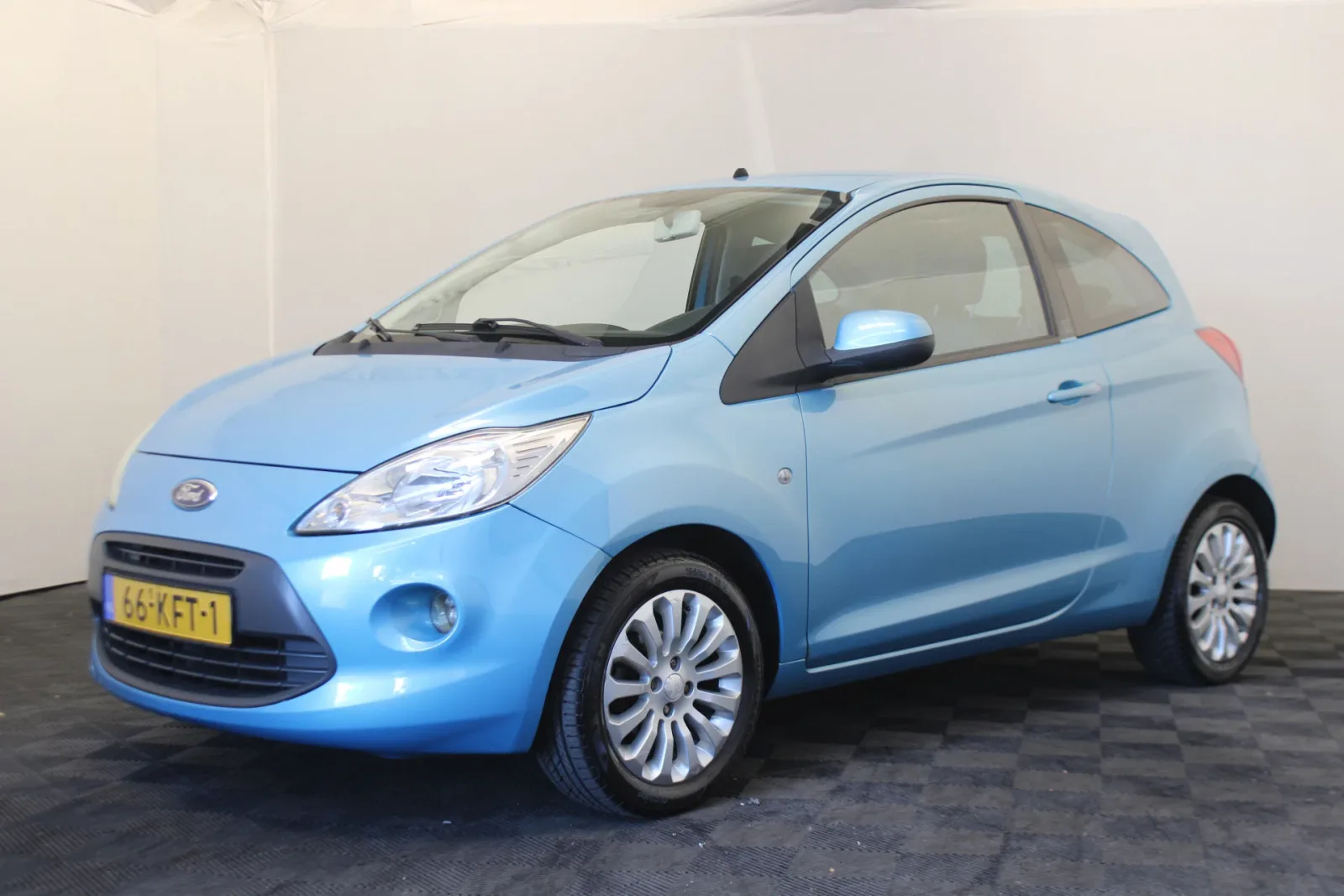 Ford Ka (2008) — foto 1