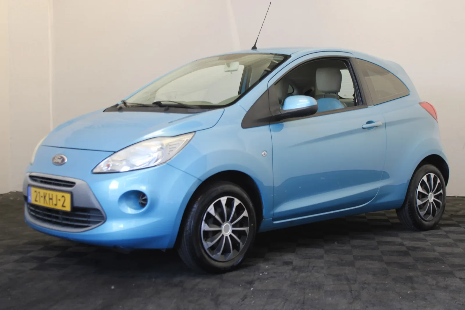 Ford Ka (2008) — foto 1