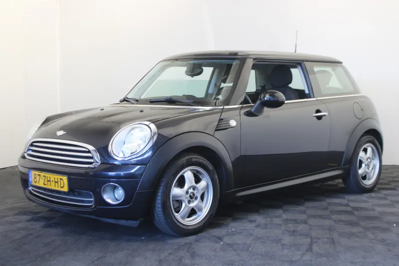 MINI One (2007)