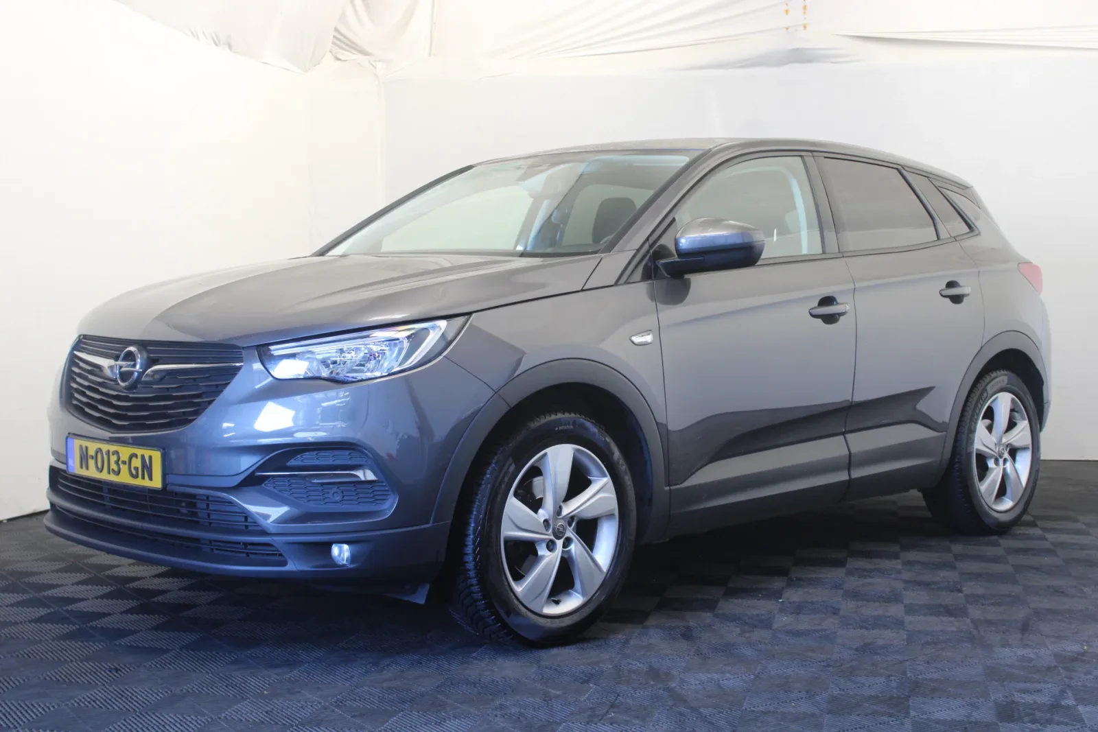 Opel Grandland (2020) — foto 1