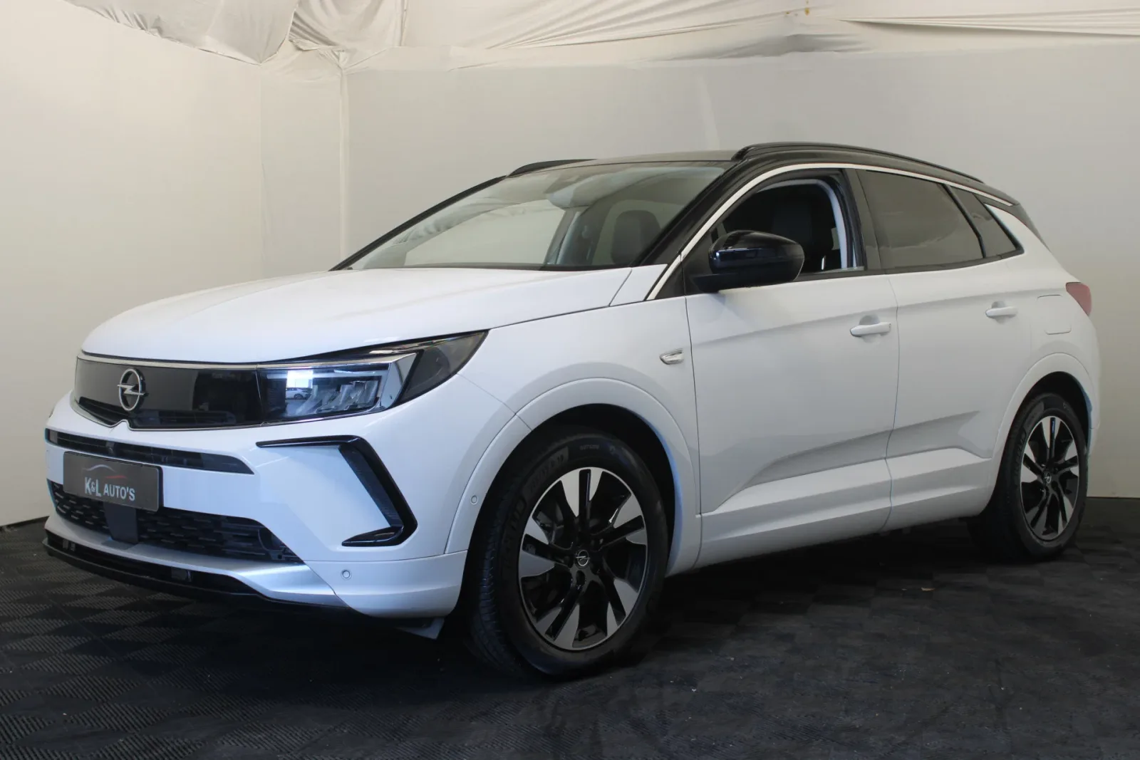 Opel Grandland (2023) — foto 1