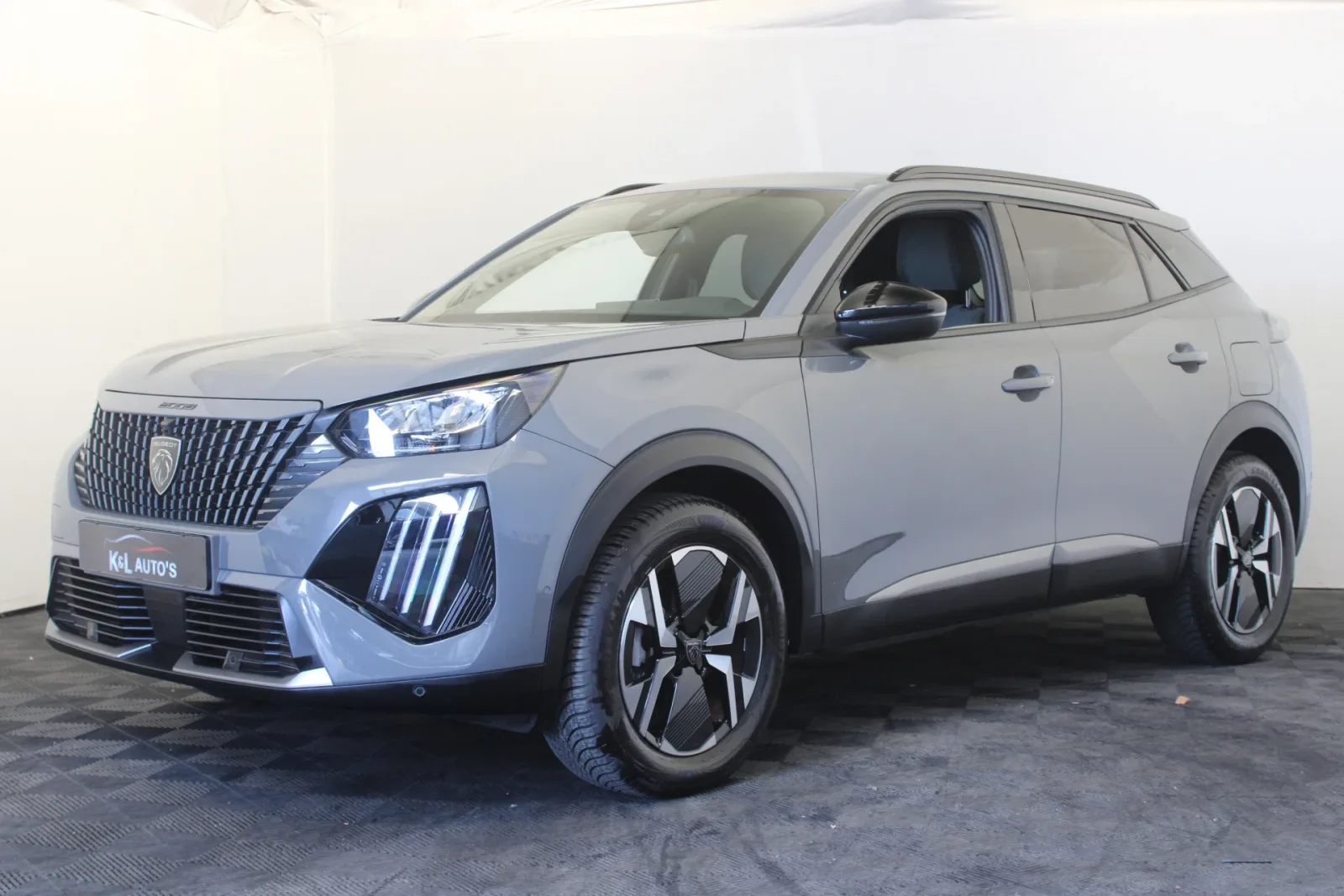 Peugeot 2008 (2024) — foto 1