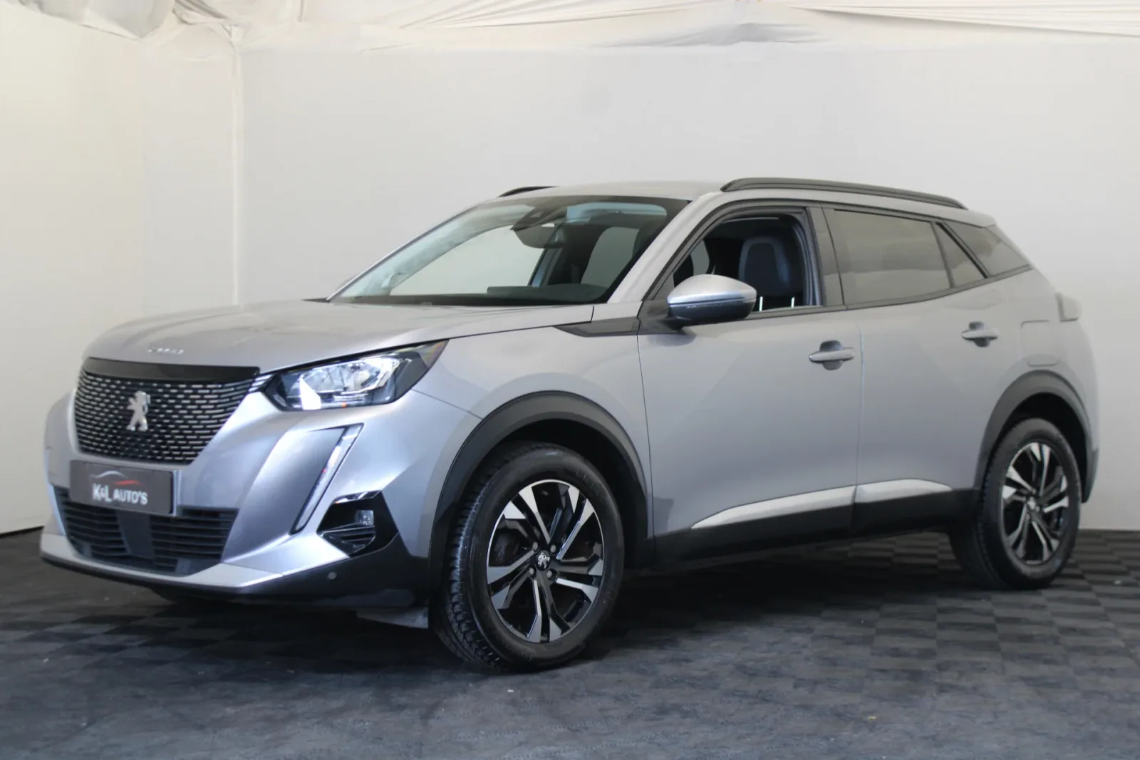 Peugeot 2008 (2020) — foto 1