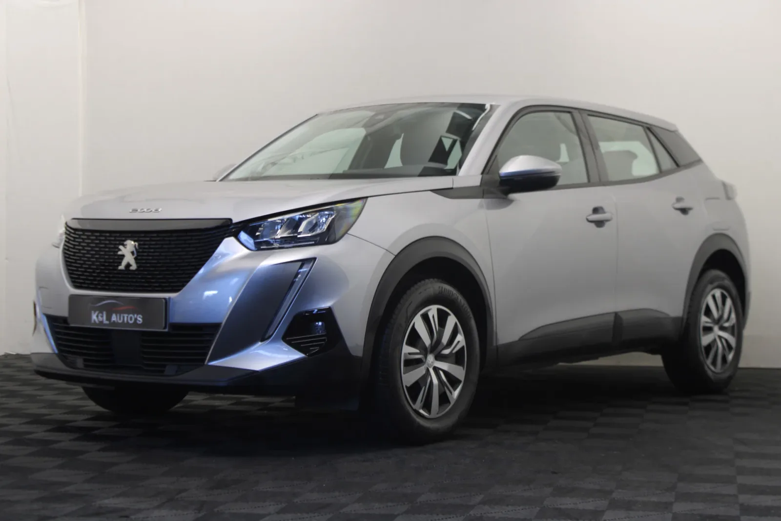 Peugeot 2008 (2020) — foto 1