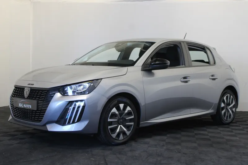Peugeot 208 (2023)
