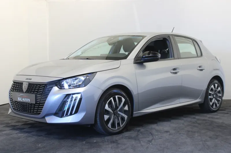 Peugeot 208 (2023)