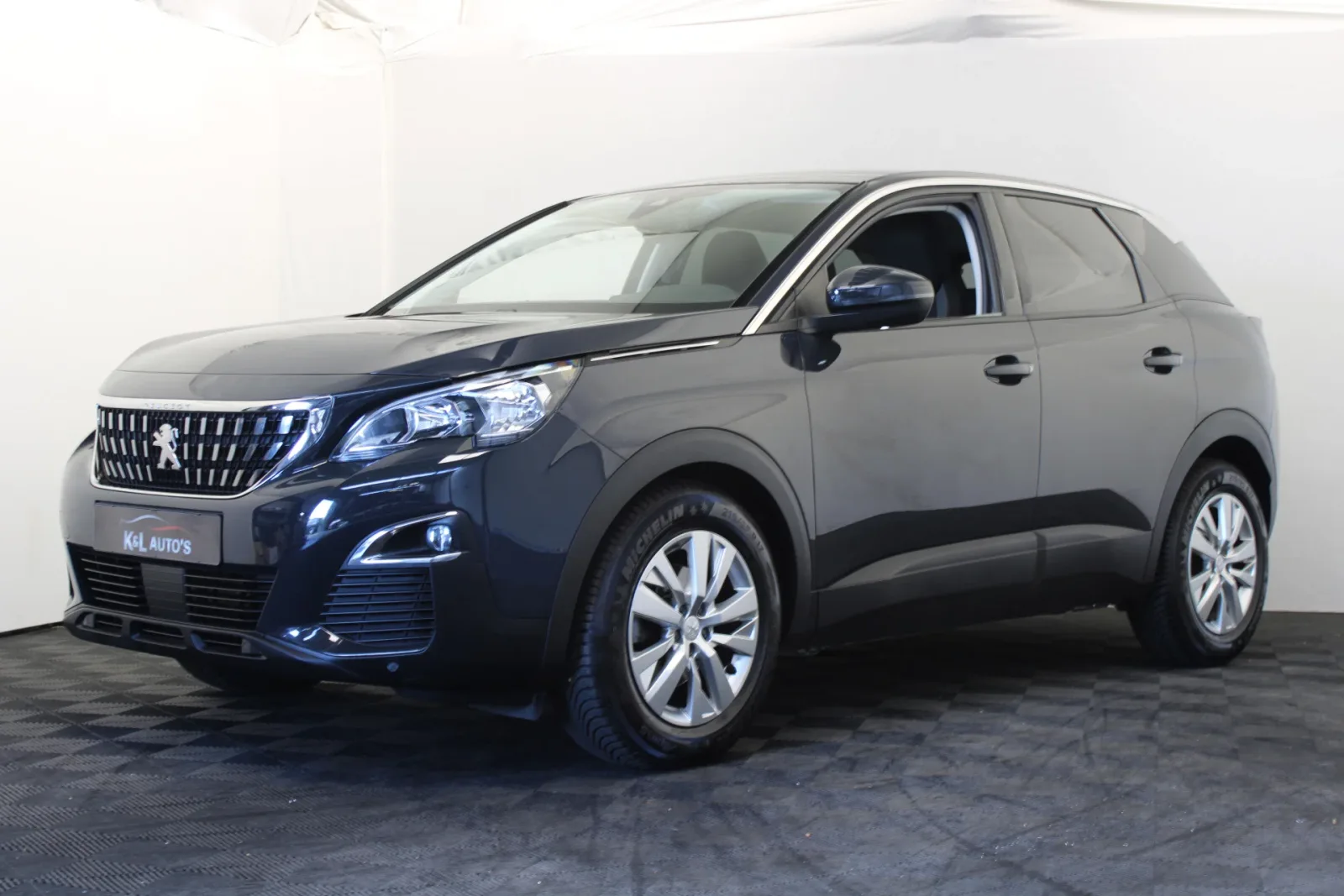 Peugeot 3008 (2018) — foto 1