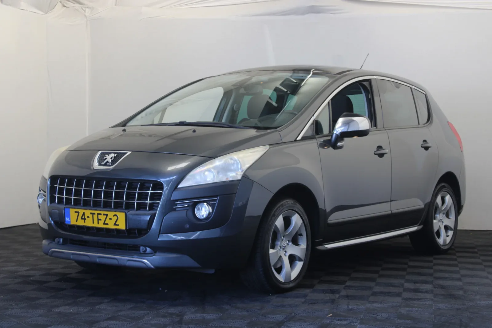 Peugeot 3008 (2012) — foto 1