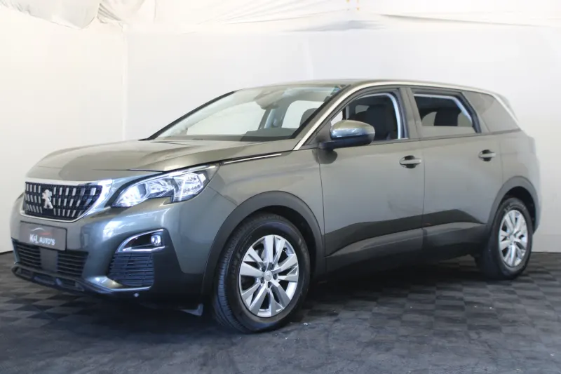 Peugeot 5008 (2020)