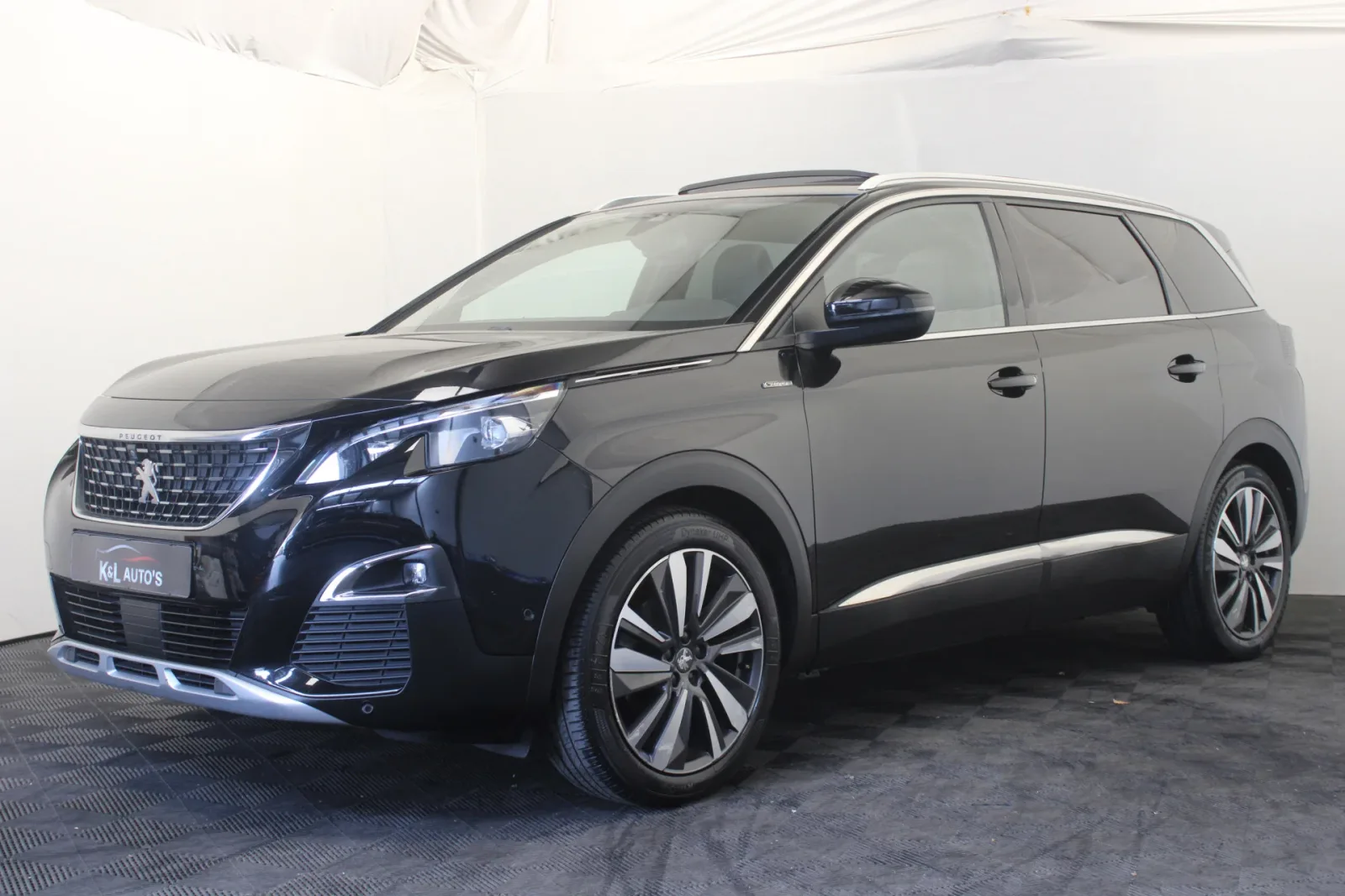 Peugeot 5008 (2020) — foto 1