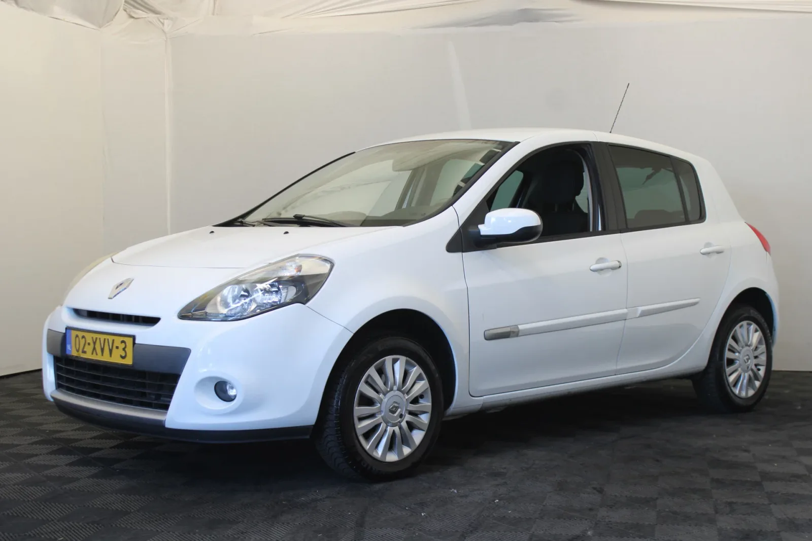 Renault Clio (2010) — foto 1