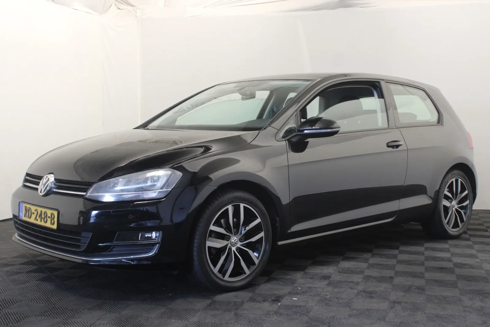 Volkswagen Golf (2013) — foto 1