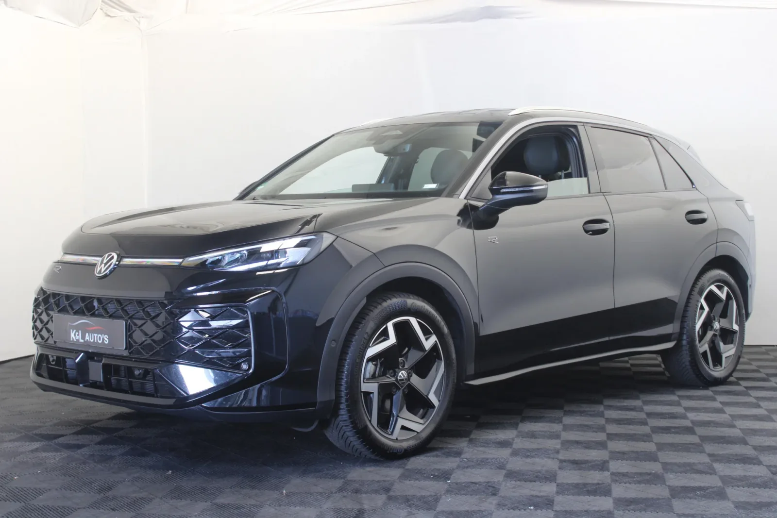 Volkswagen T-Roc (2026) — foto 1