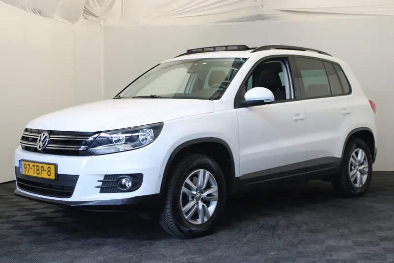 Volkswagen Tiguan (2012)