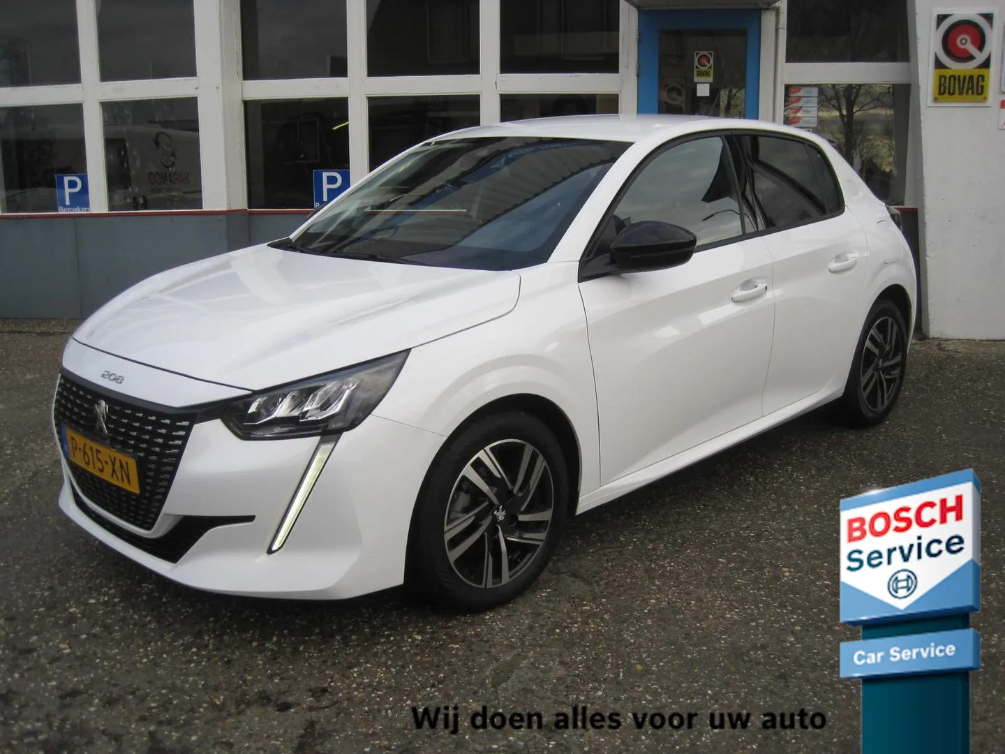 Peugeot 208 (2022) — foto 1