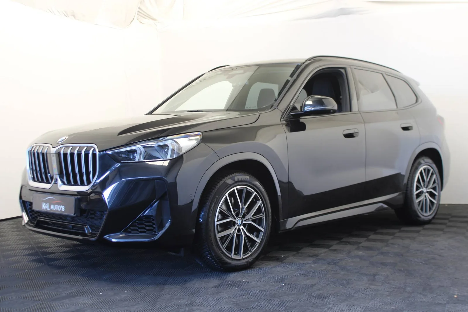 BMW X1 (2023) — foto 1