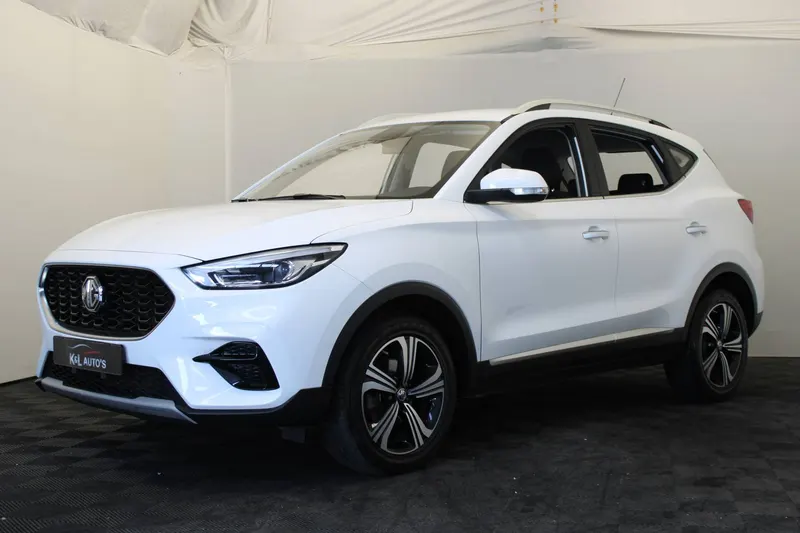 MG ZS (2023)