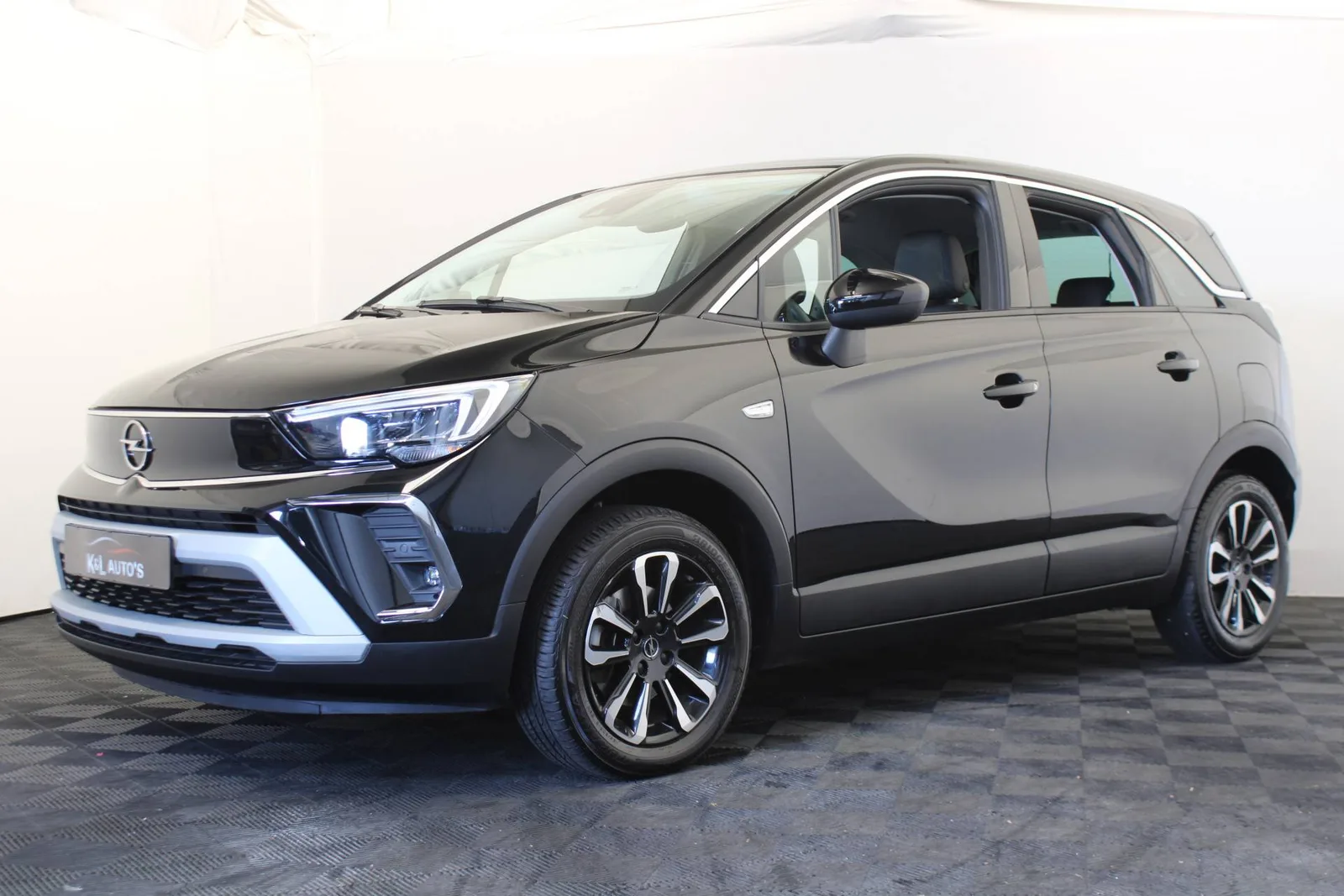 Opel Crossland (2024) — foto 1