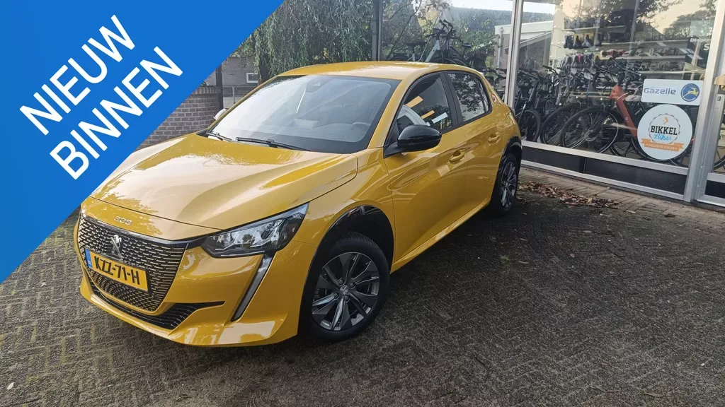 Peugeot e-208 (2022) — foto 1