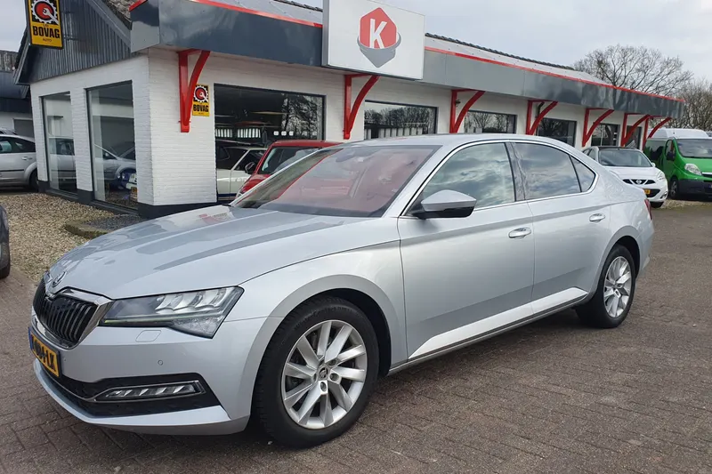 Škoda Superb (2021)