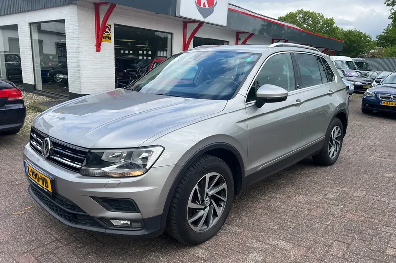 Volkswagen Tiguan (2017)