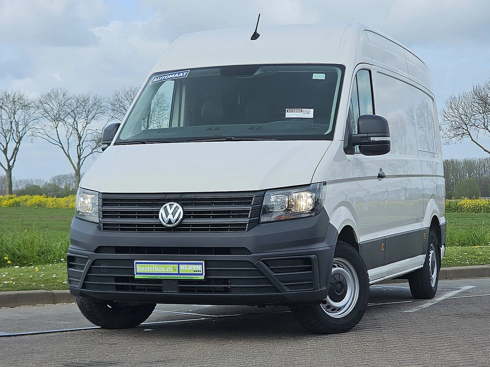 Volkswagen Crafter (2023) — foto 1