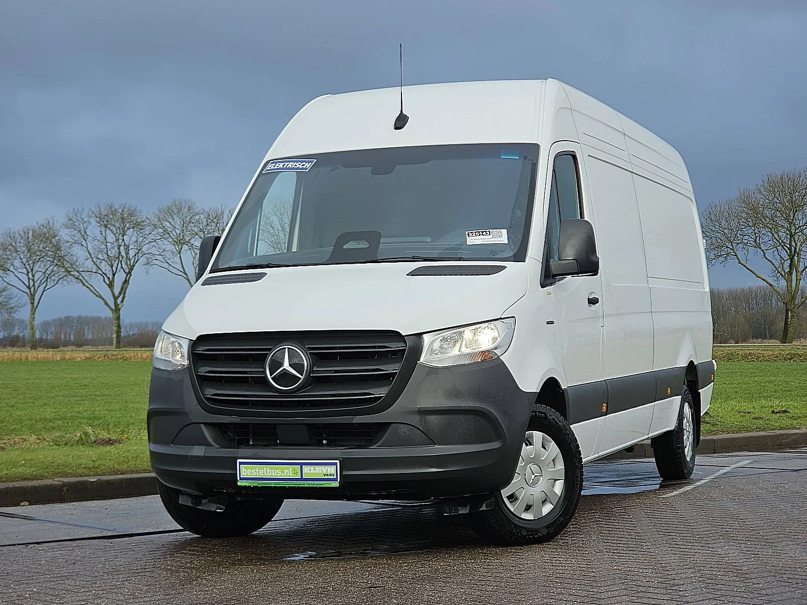 Mercedes-Benz eSprinter (2025) — foto 1