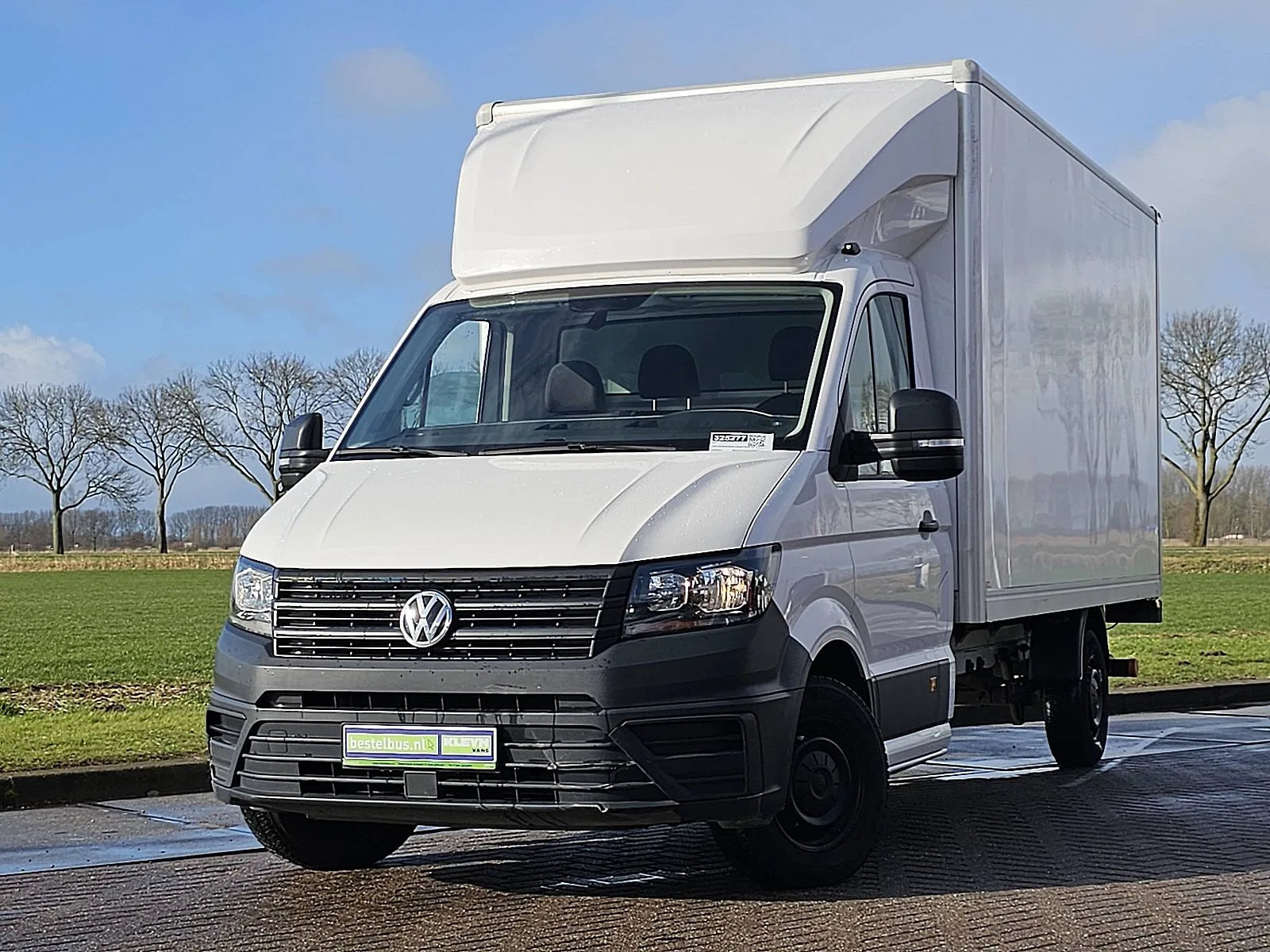 Volkswagen Crafter (2024) — foto 1