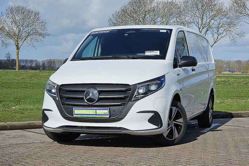 Mercedes-Benz eVito (2026)