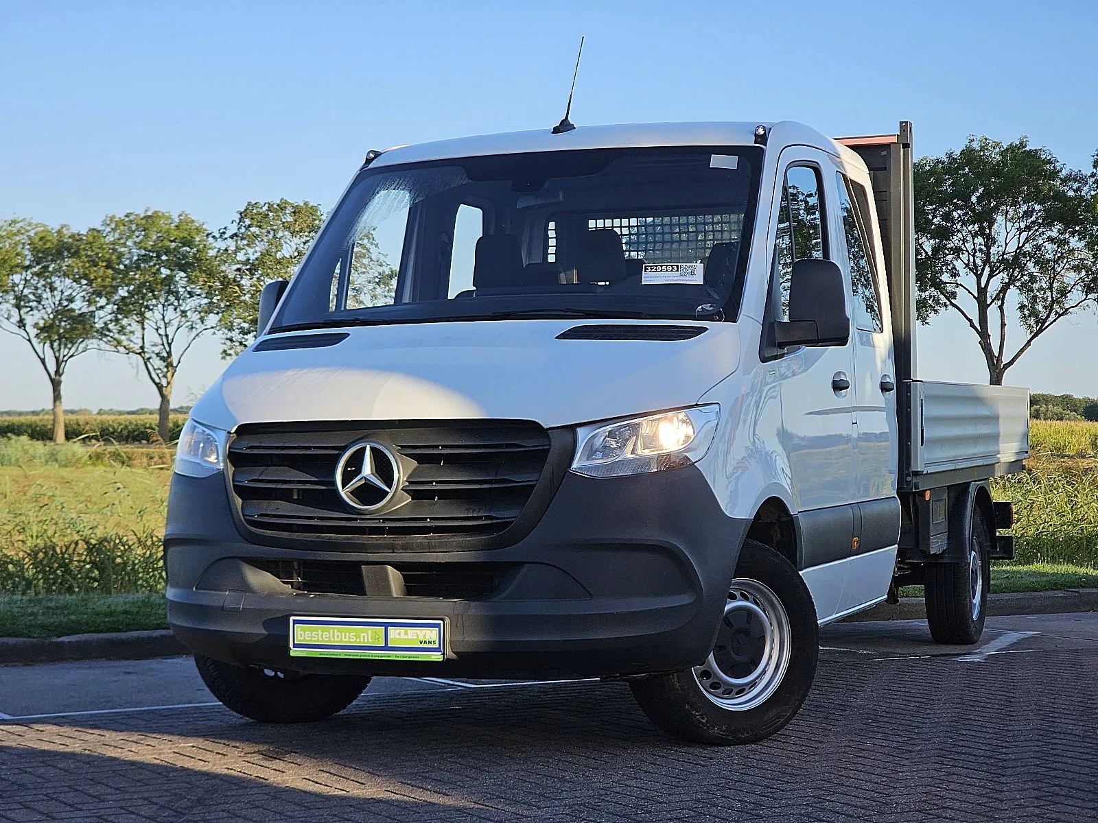 Mercedes-Benz Sprinter (2024) — foto 1